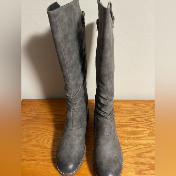 Rieker Fabrizia Tall Boot - Size 39 - Picture 4 of 4